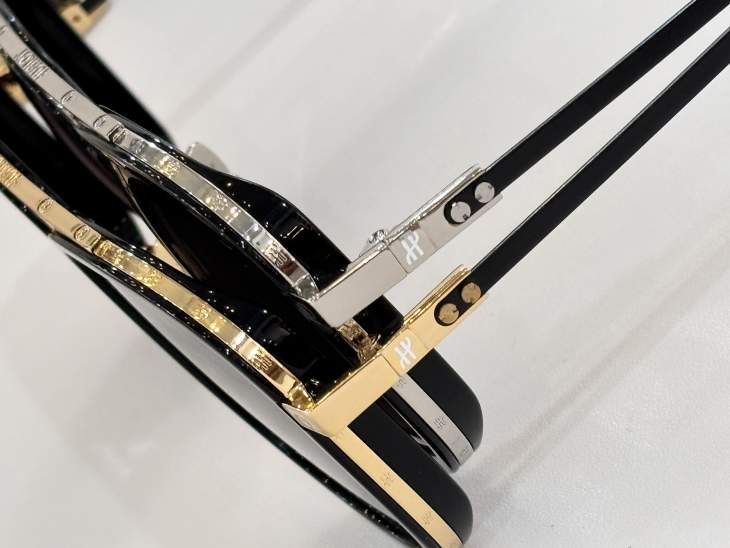 Picture of Hublot Sunglasses _SKUfw76324948fw